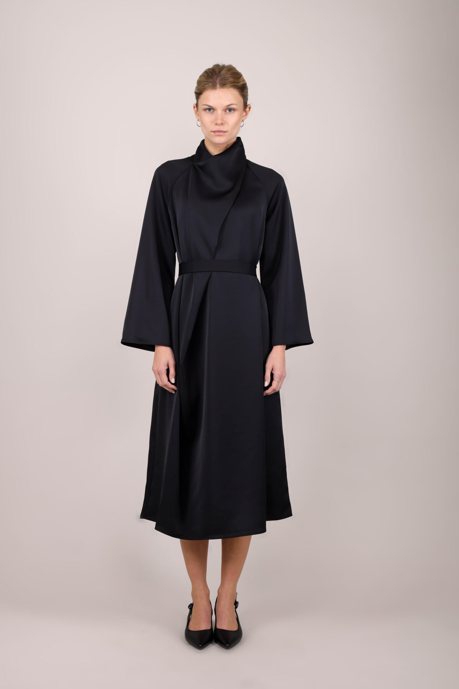 web_image_garbo_dress_dark_navy_m_ls_satin_dress_w_50603_garbo_black_4-286563399_plid_32561 2 web_image_garbo_dress_dark_navy_m_ls_satin_dress_w_50603_garbo_black_4-286563399_plid_32561-2
