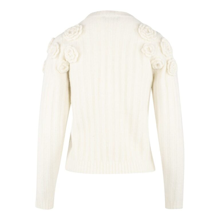 web_image_mimmi_sweater_cream_m_fashion_flower_swe_20632_mimmi_cream_12835538565_plid_31518