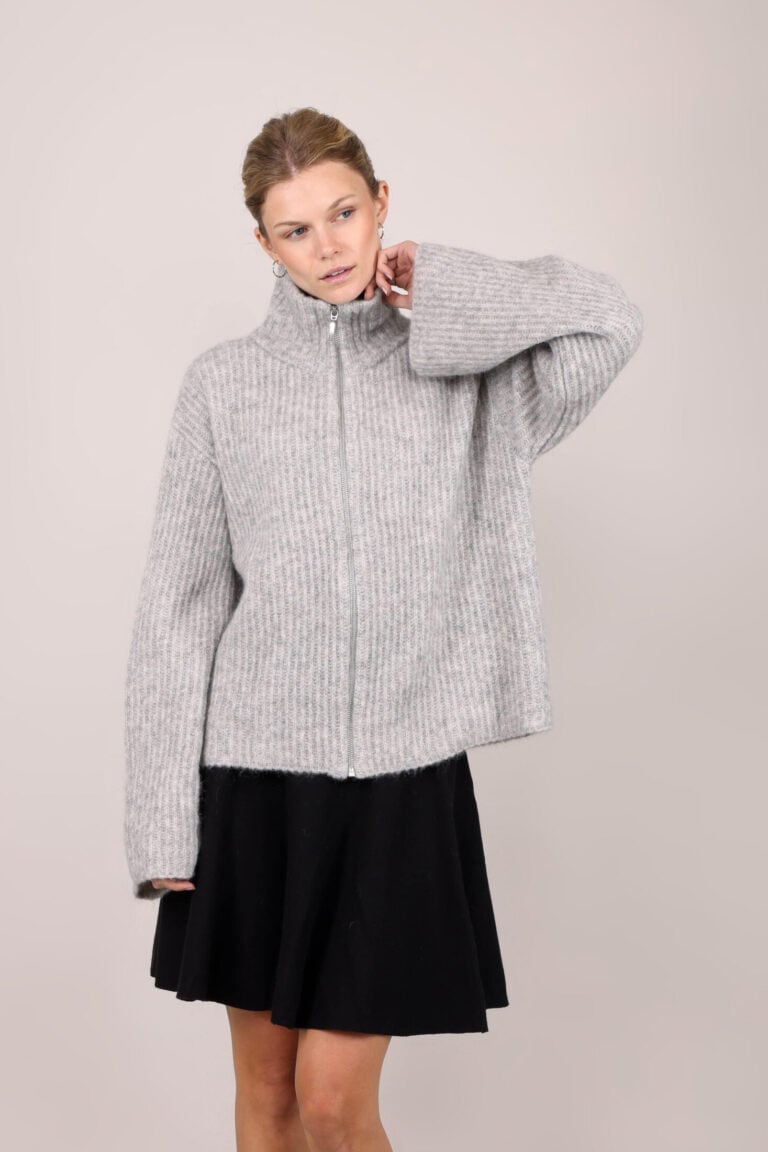 web_image_pandora_cardigan_light_grey_m_mohair_zip_30153_pandora_light_grey_4274081578_plid_32083-2
