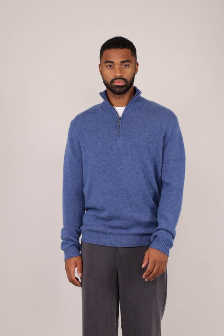 web_image_tommi_half-zip_denim_l_lambswool_half-zi_20618_tommi_denim_5282417955_plid_31329-2