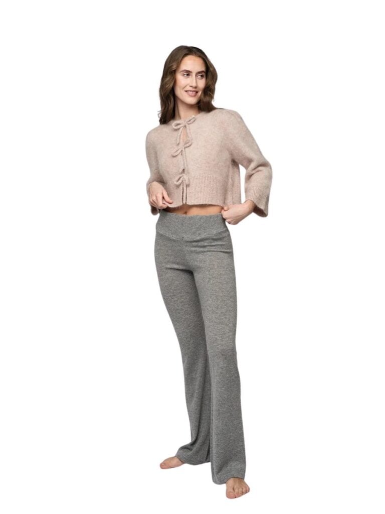 1985_2ebfe86280-ivy-chunky-cardigan_beige-melange-vera-cashmere-pants_grey-melange-2-medium