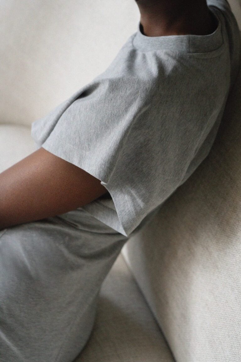 dnadressgrey2_small