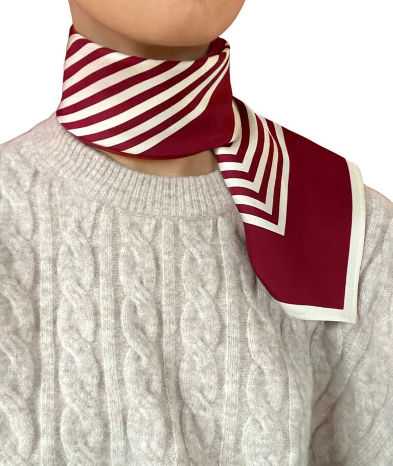 holidays-lescarf-red_3000x