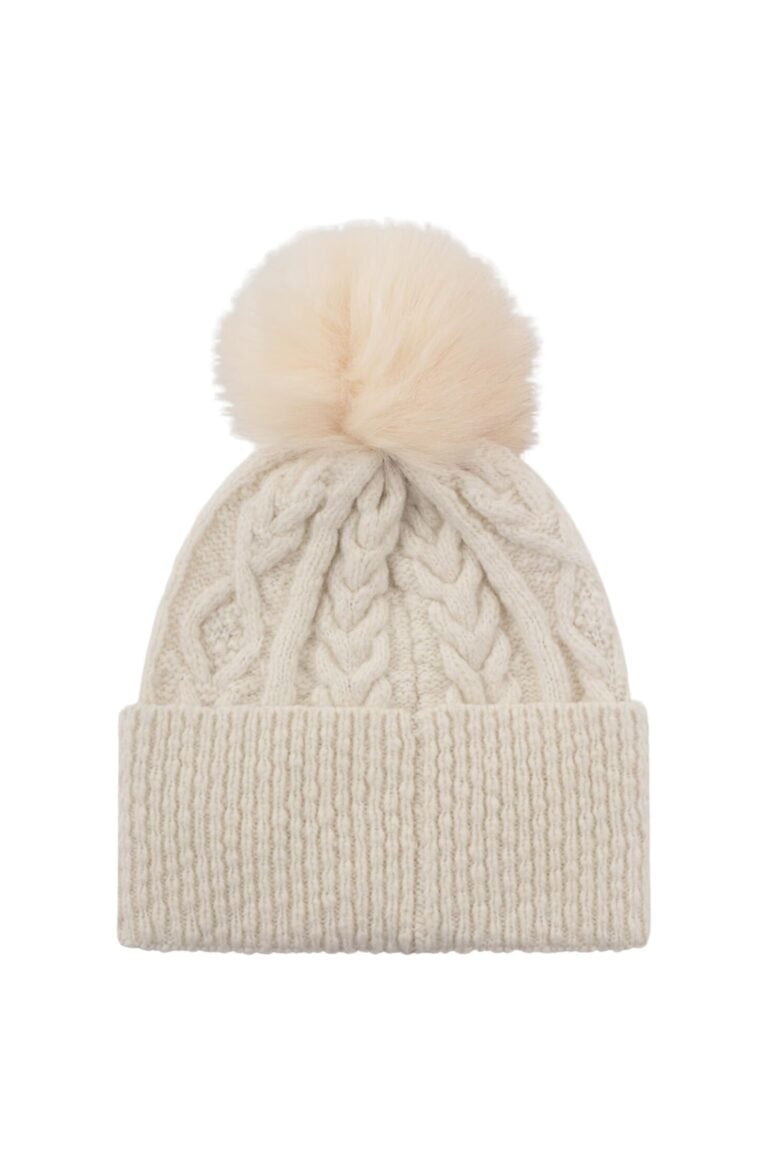 866202_avoriaz-cable-knit-beanie_snow-white_038