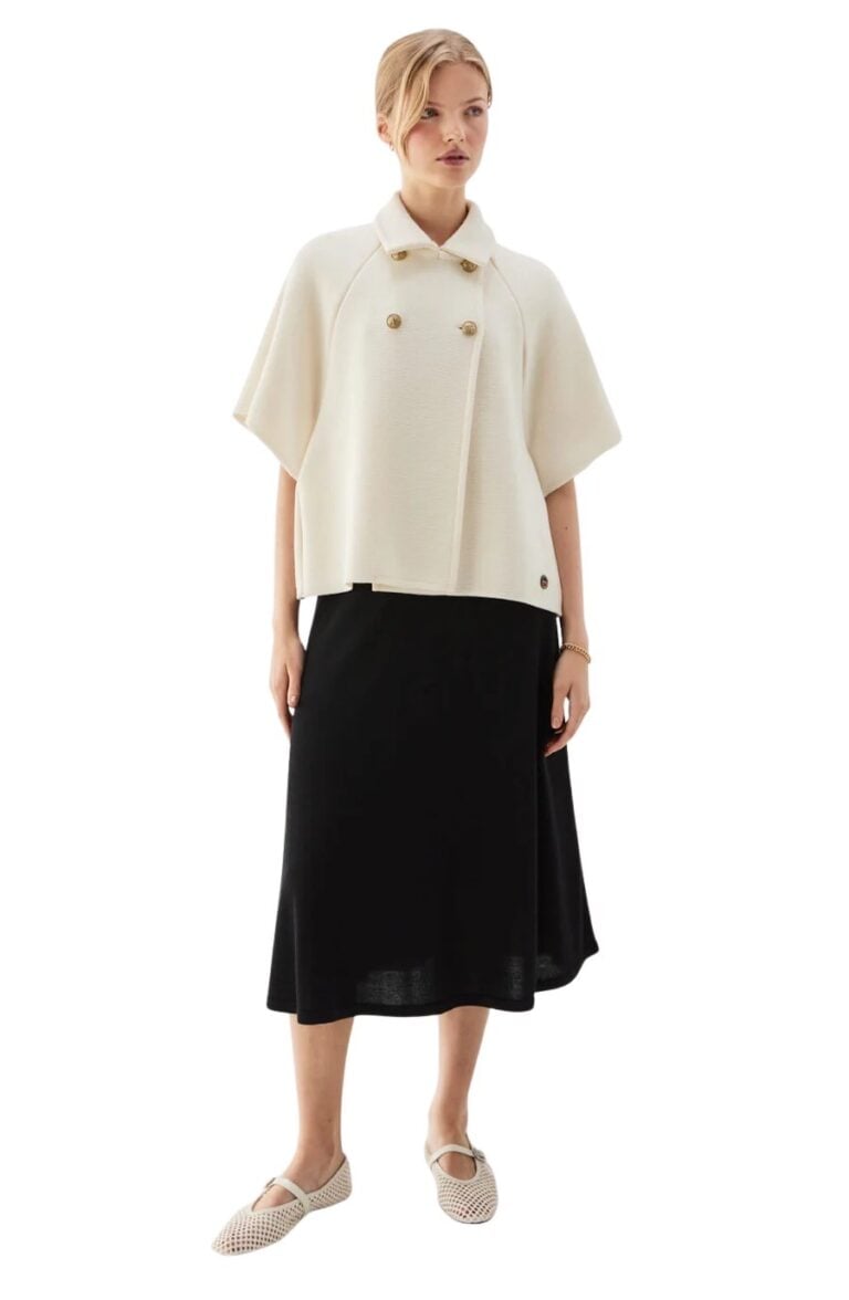 gertrude_cape_ecru_busnel_classics_front
