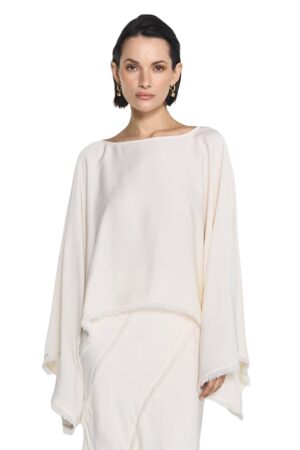 241218_tt_8747_joelle_skirt_ivory_8746_hailie_blouse_ivory5459