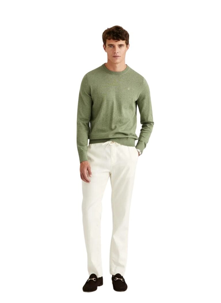 2440_02ae991fdd-901365-riley-oneck-73-green-2-medium