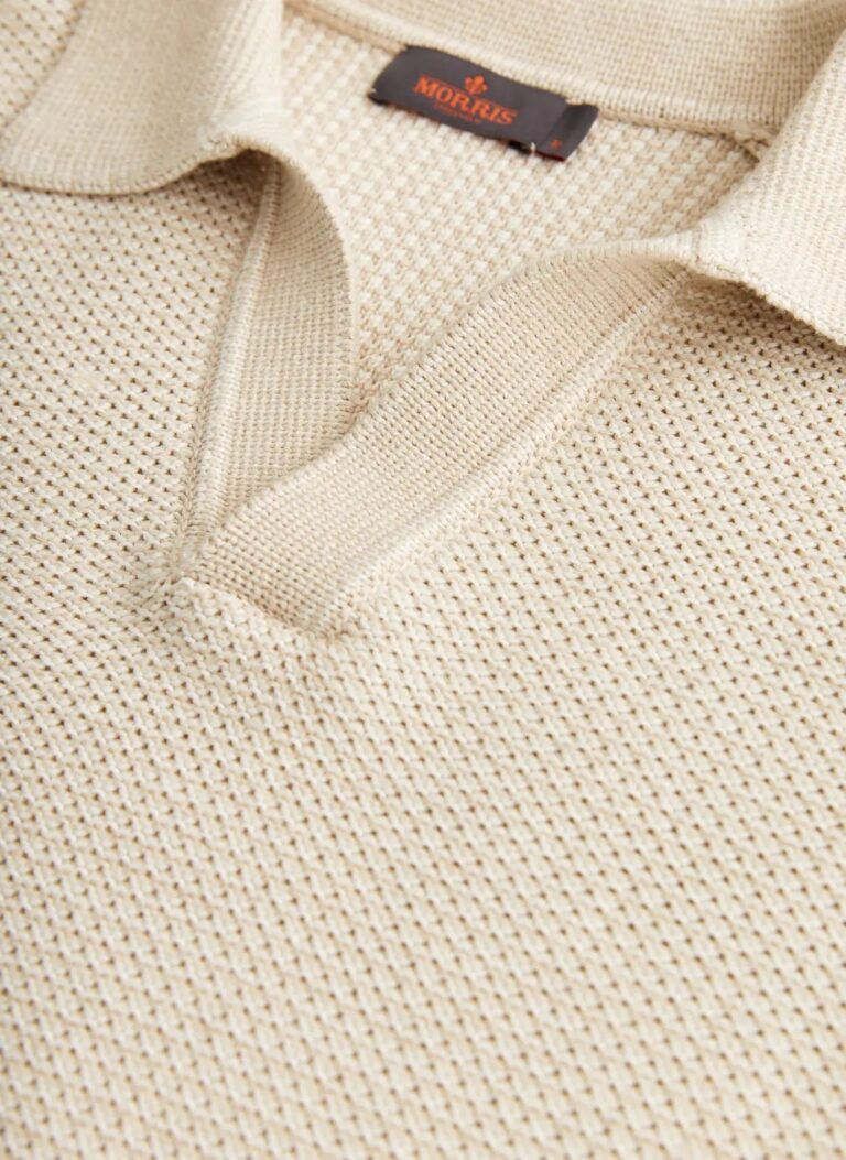2443_c1f3b12f80-901368-reeford-resort-sweater-02-off-white-5-medium