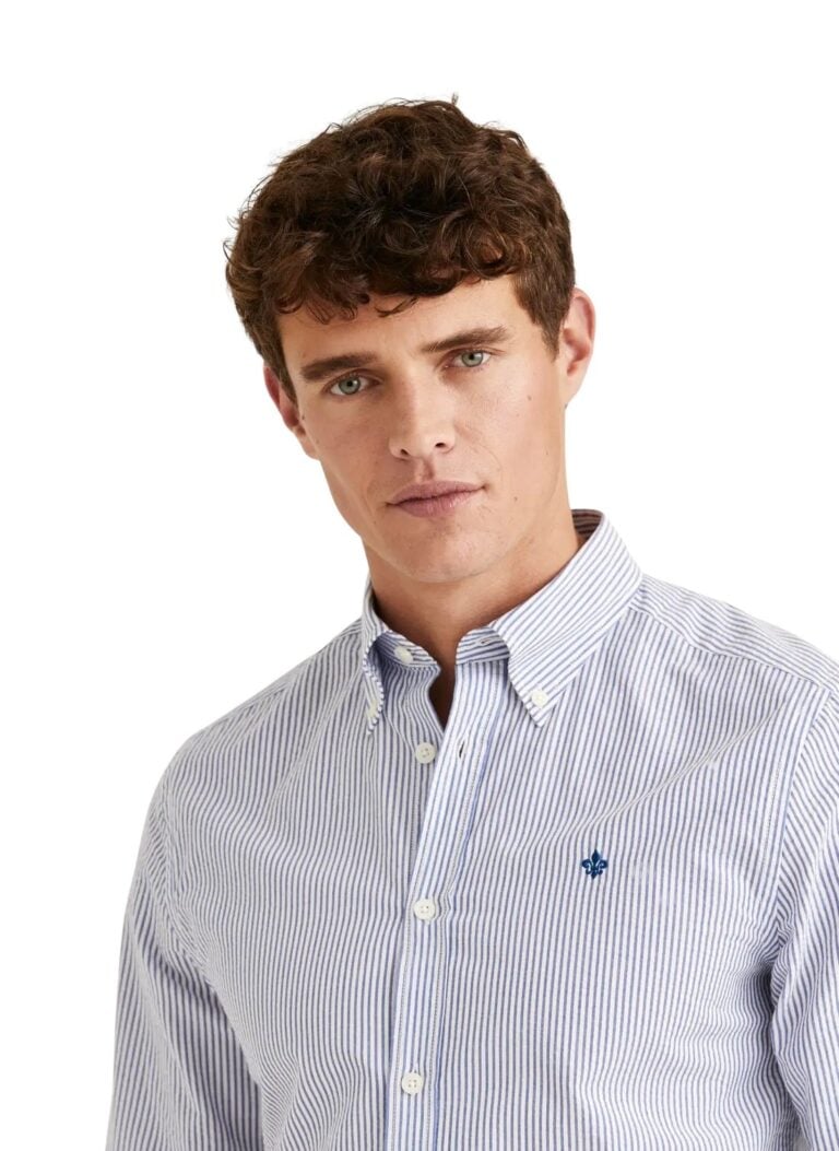 2457_a131431912-801744-morris-seersucker-shirt-slim-fit-59-old-blue-4-medium