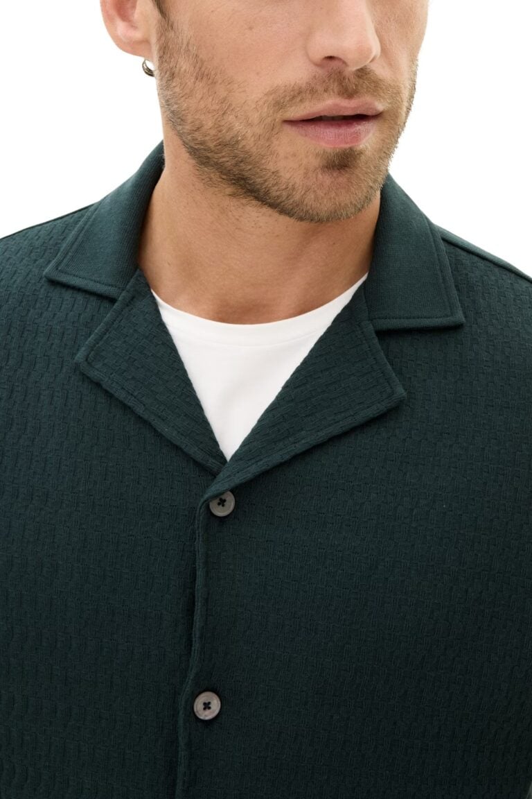 3855_oscar-jacobson_kirk-knitted-shirt_cinary-green_60441365_888_extra1-custom