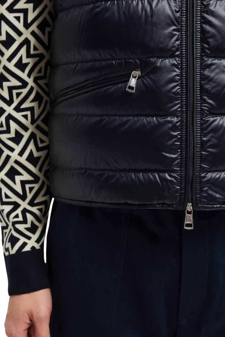 gui-packable-down-gilet-men-night-blue-moncler-5