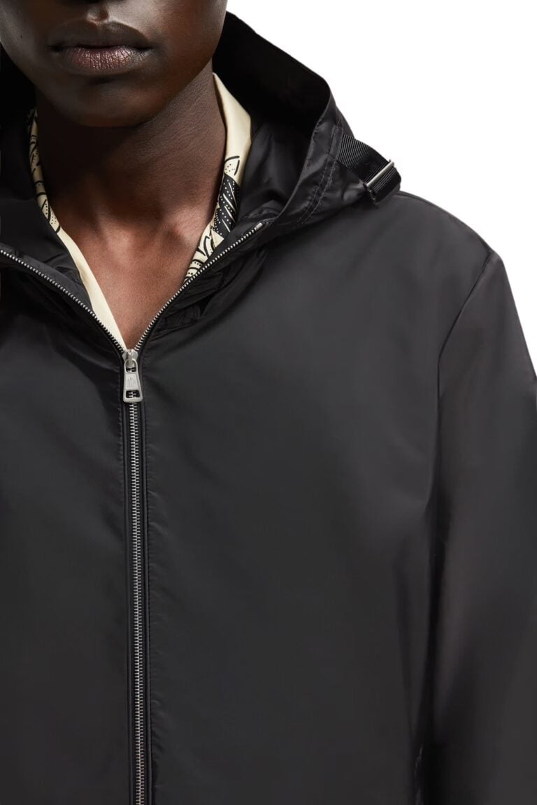 remoray-hooded-jacket-men-black-moncler-5