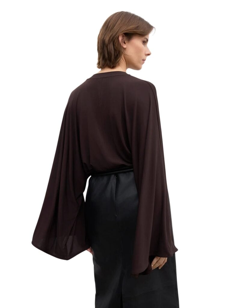 1999_98fb85cad5-dagmar_ss25_251f118_jersey-kimono-top_900-chocolate-brown_02-original