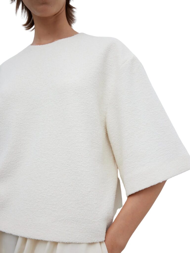2002_c09d7906cd-dagmar_ss25_251f121_woven-boucle-t-shirt_cream-white_05-original