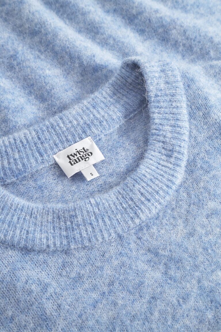 875950_remi-sweater_illusion-blue_008