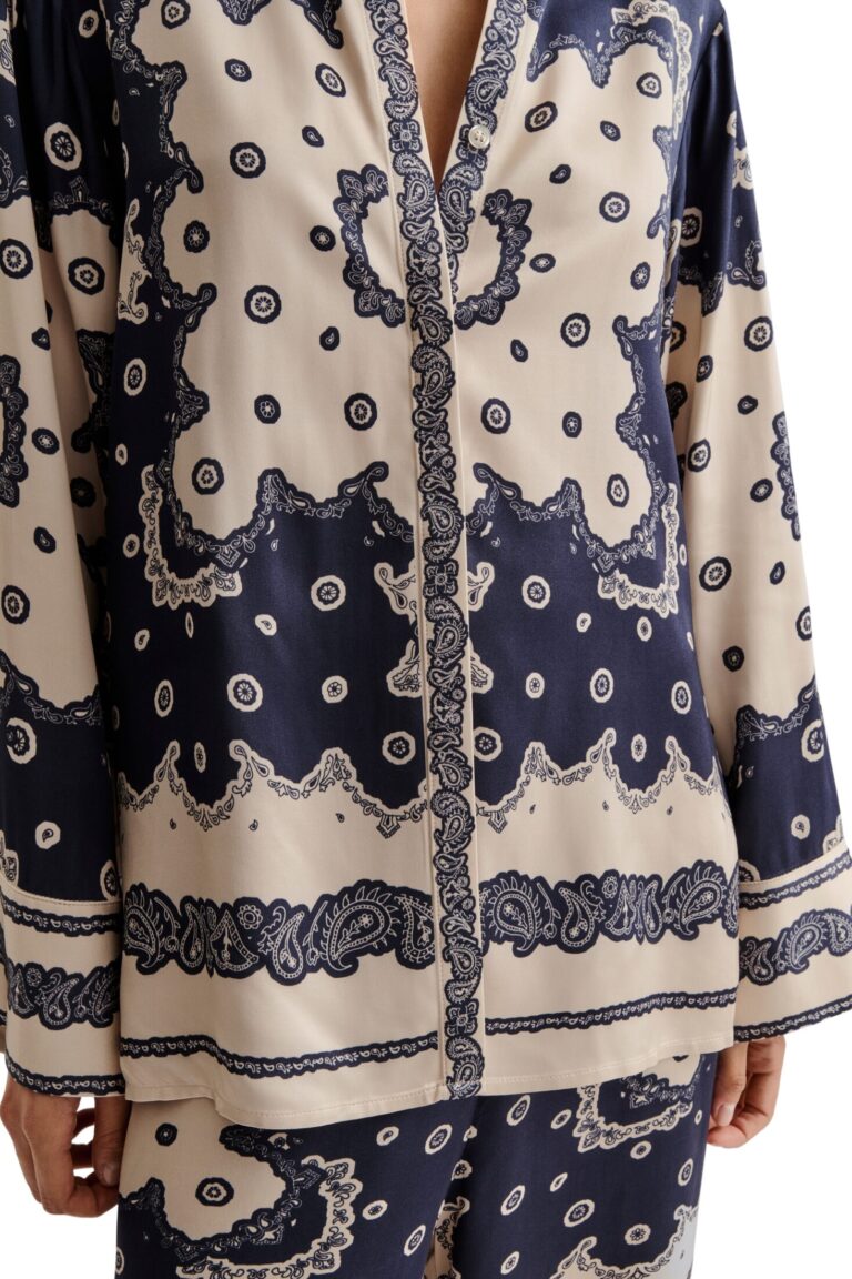 meya-wide-fit-printed-shirt_bandana_malina_4_12247719