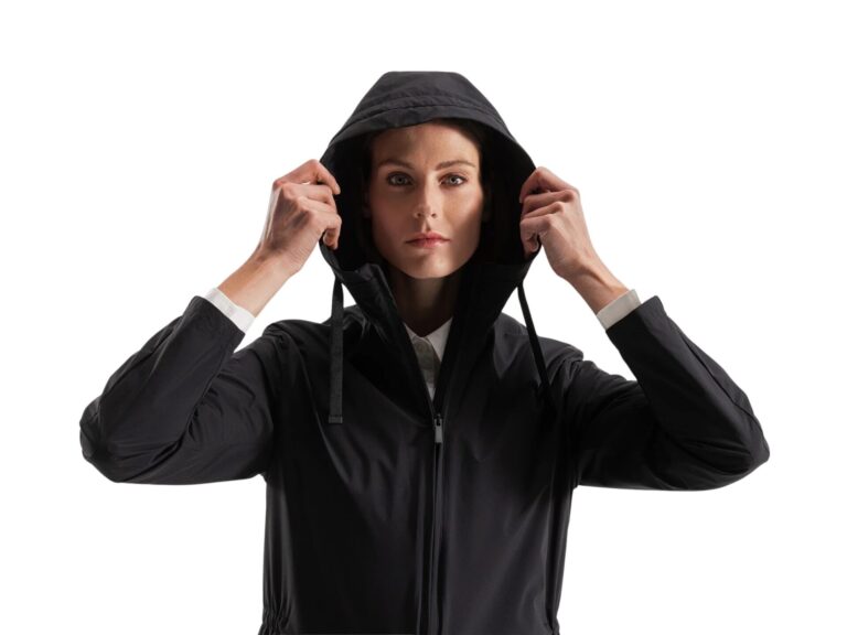 6055_990_mist_coat_black_20257301_29974df0-cf81-4774-81ed-9b35b0adb5eb