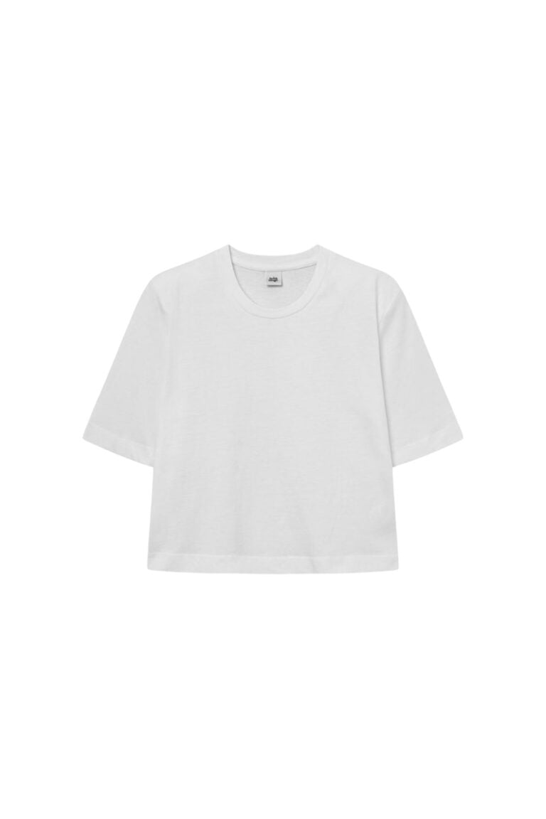 8049_white_chelsea-tee_009