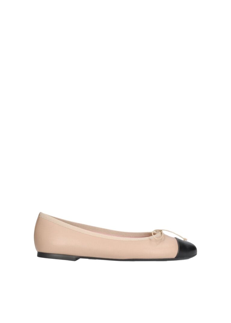 nicole-50320-side