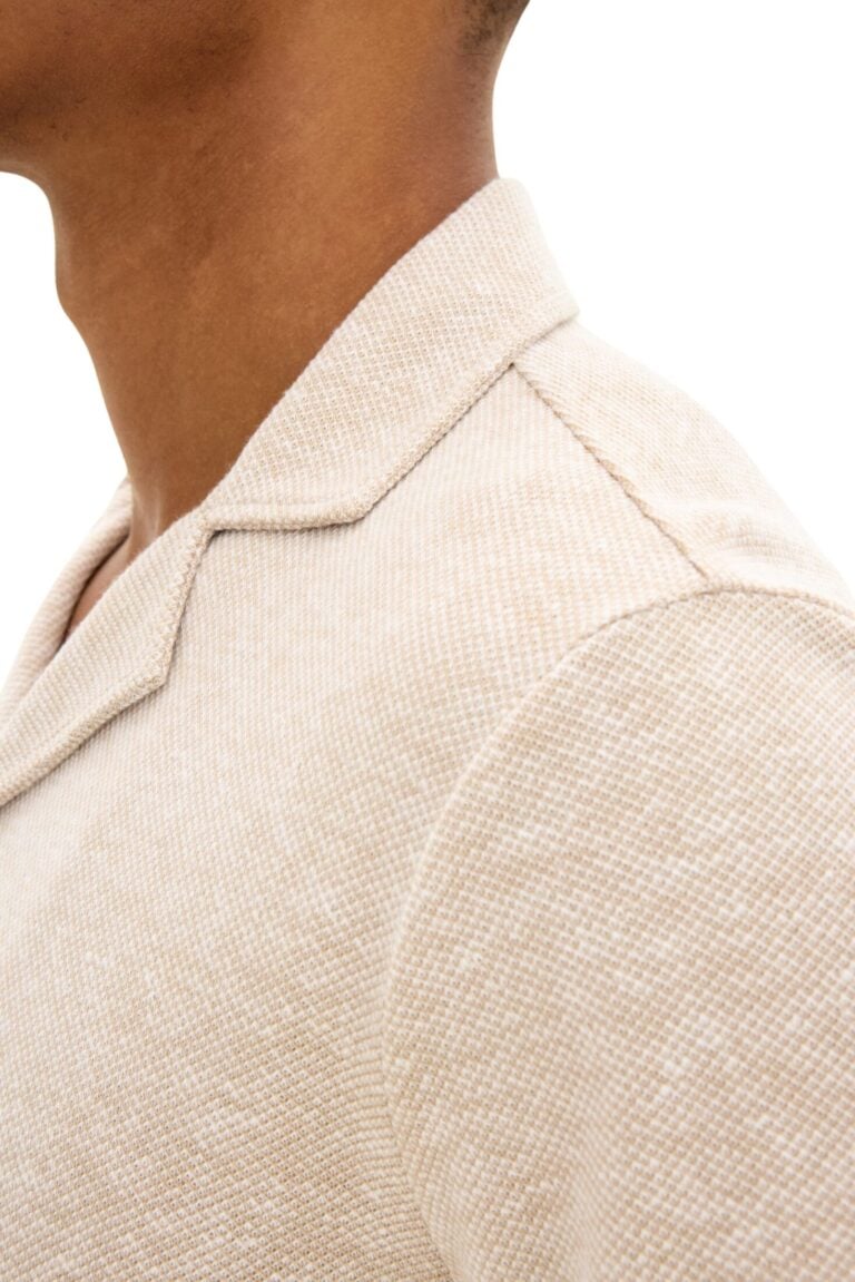 4110_oscar-jacobson_konrad-reg-shirt-s-s_almond-beige_60781488_471_extra2-custom