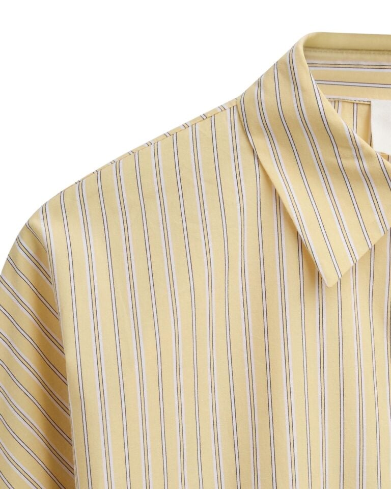 atari_shirt_yellow_stripe_detail_nok1699_eur150_bfd80152-bbe0-4995-967b-a8ce3046f93d