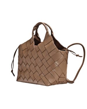 calajade_aw25_misultaupe_640eur_7400nok_4800dkk2