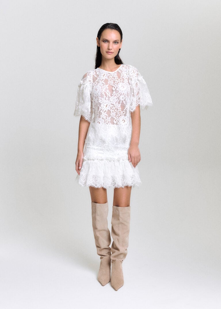 maggie-lacey-ivory