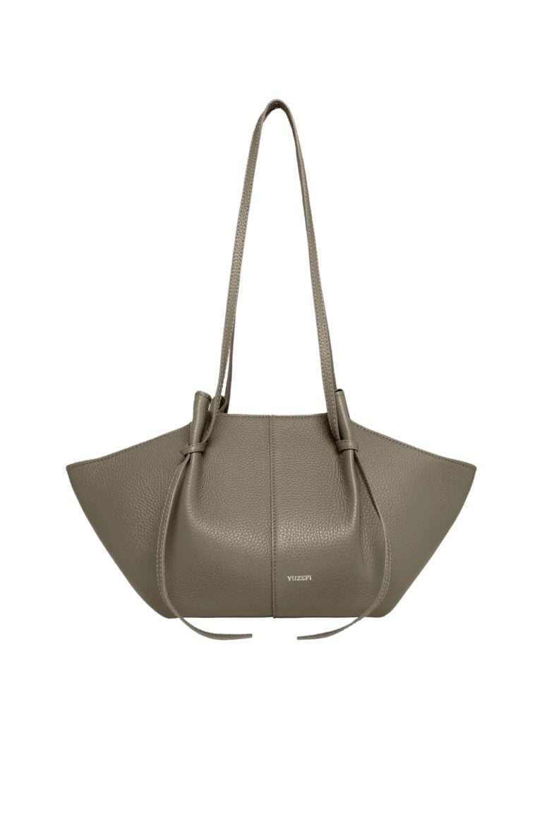 mochi-taupe01lowres_b4090354-2d03-4a5b-9ff8-8f4c0f4215bb_2048x2048