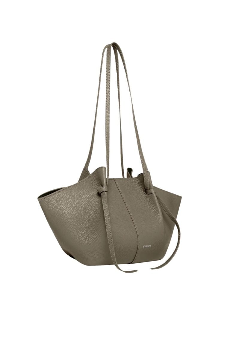 mochi-taupe02lowres_8f393af0-b81f-486d-9152-eeb0050e8ecd_2048x2048