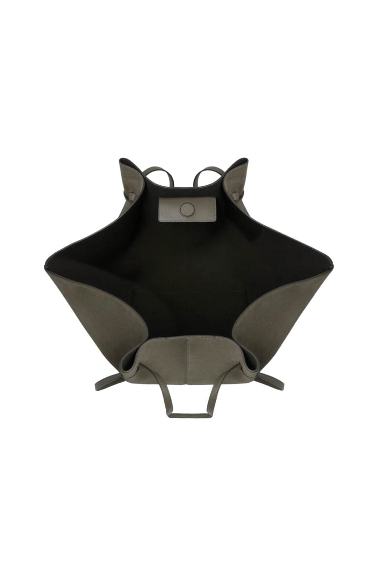 mochilarge-taupe03lowres_e7f2405d-d637-4d9e-9a57-56ef1ac4dfab_2048x2048
