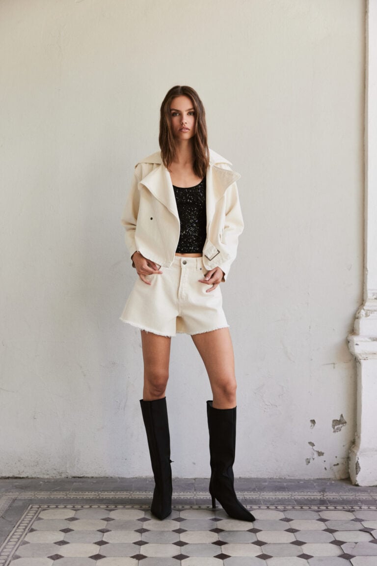 reign-denim-jacket-ecru-model-pic-2-nok3699-eur335