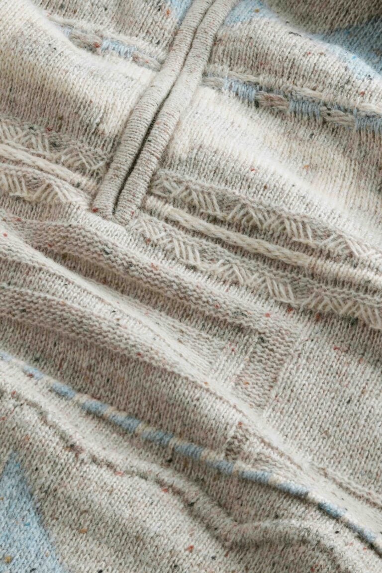 2560000064-787_2