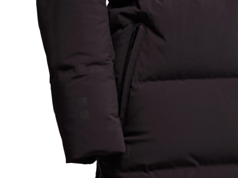 6027_750_infinity_down_coat_espresso_detalj9