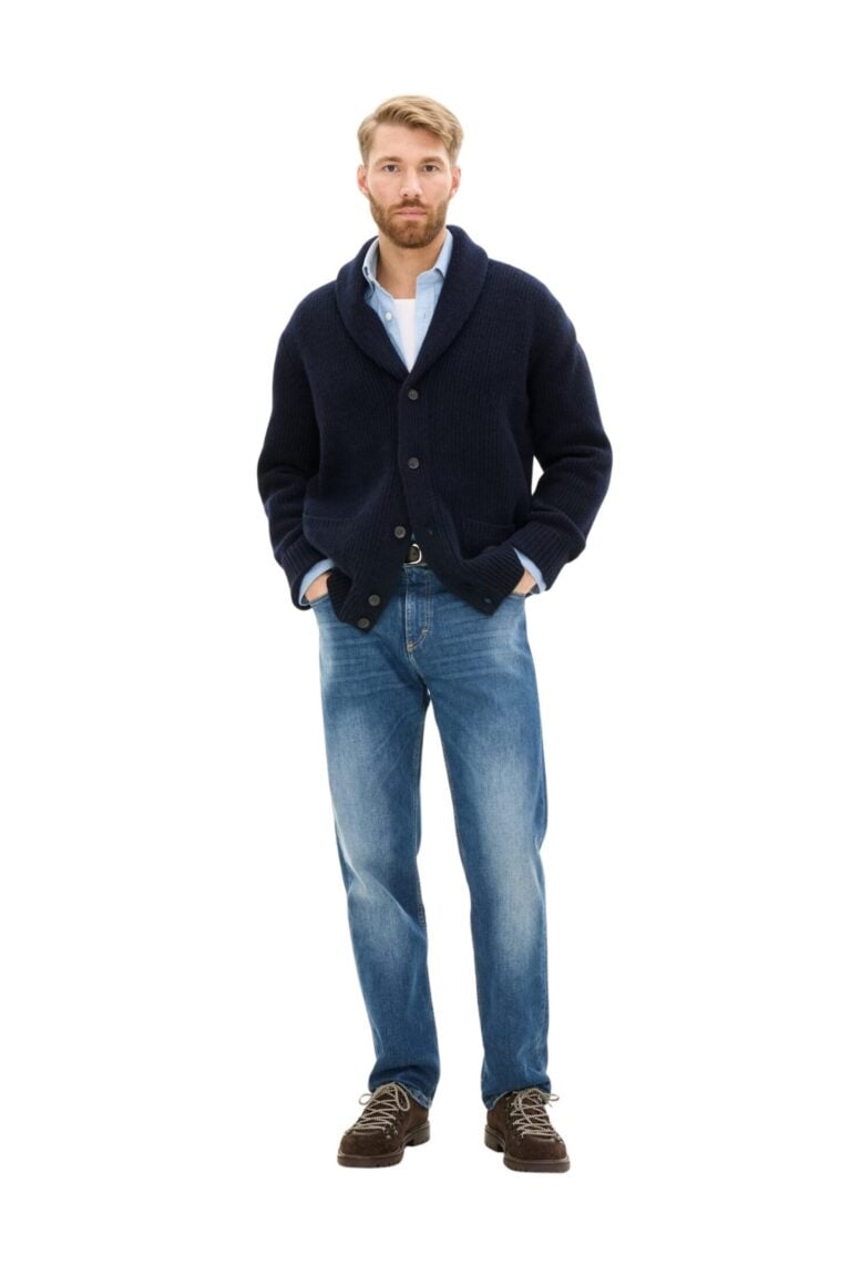 6137_oscar-jacobson_roland-cardigan_night-blue_67221560_208_list2-custom