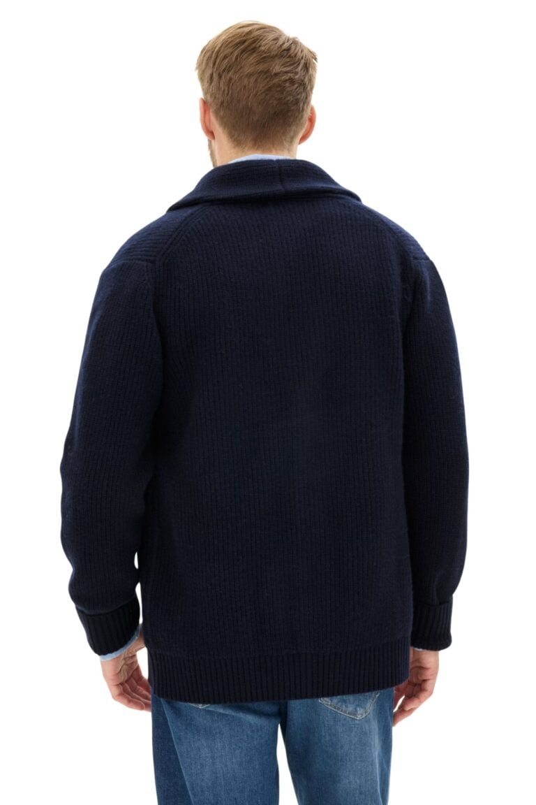 6137_oscar-jacobson_roland-cardigan_night-blue_67221560_208_list3-custom