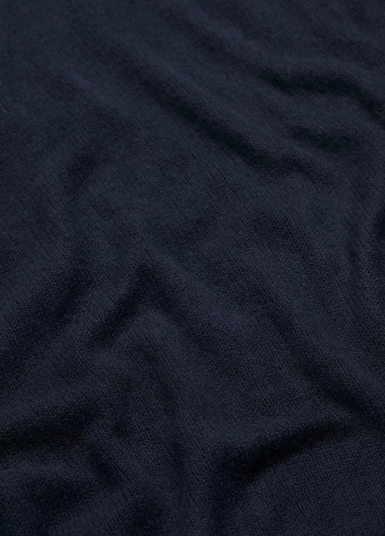 Featherweight-Cashmere-Travel-Wrap-403CBL-1
