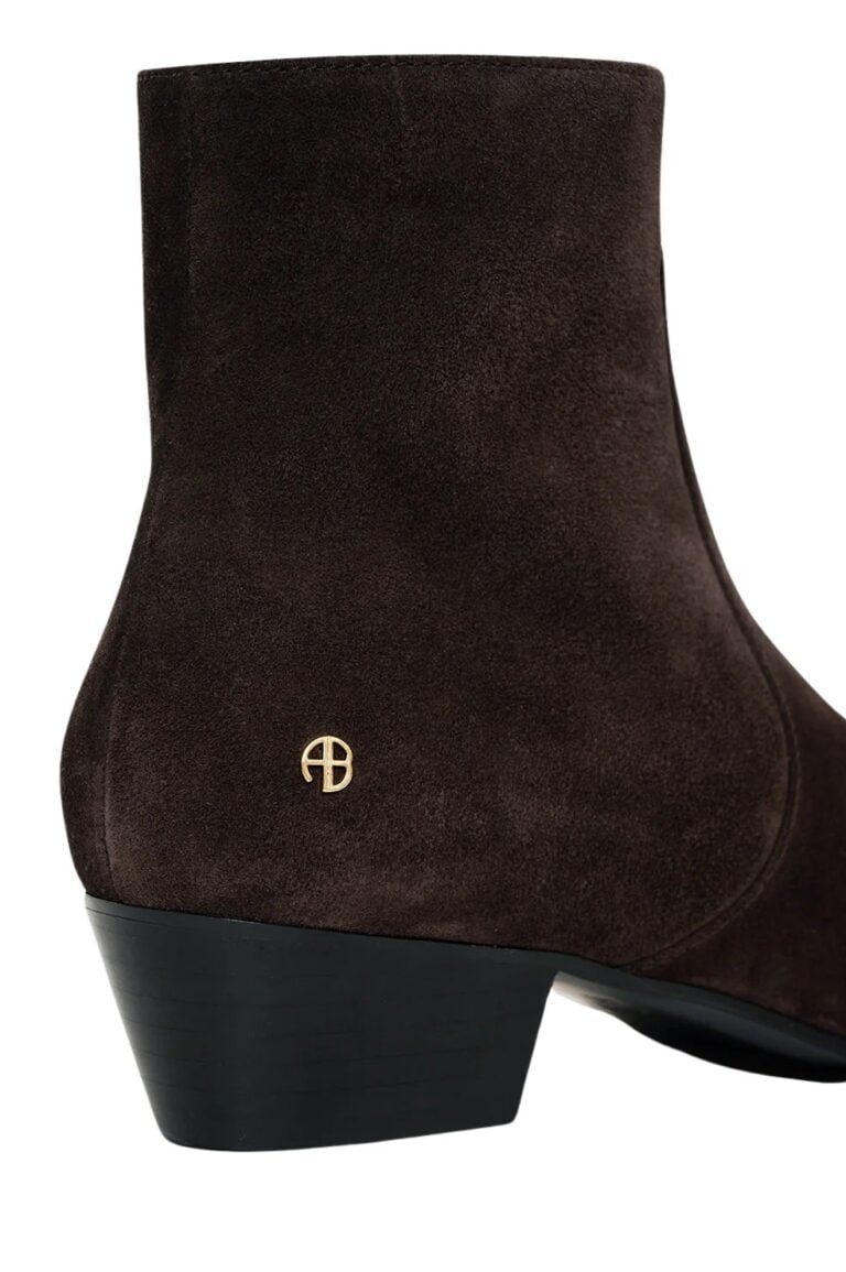 ab_freya_flat_boots_-_dark_brown_suede_a-14-11497-dbn1_packshot_02_7586ee3e-b8e1-4bbe-a56a-d77c7a955a78_1700x