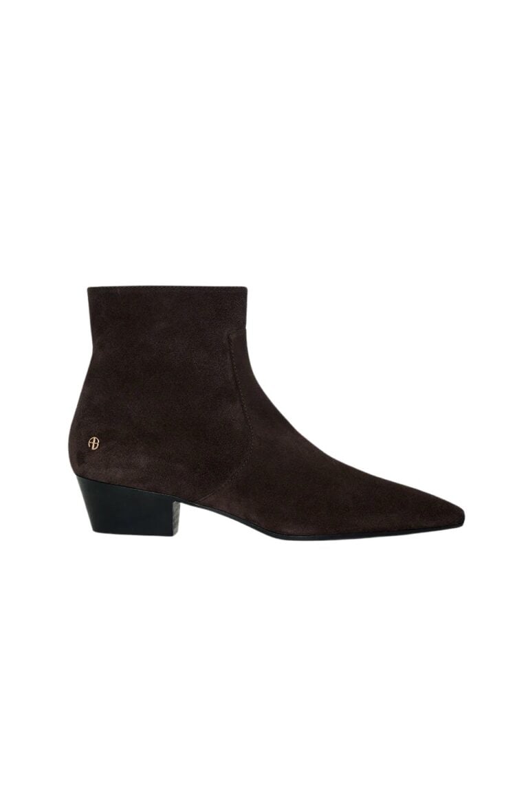 ab_freya_flat_boots_-_dark_brown_suede_a-14-11497-dbn1_packshot_fa39218c-fa9d-43a7-8bb4-b6b8fce7024c_1700x