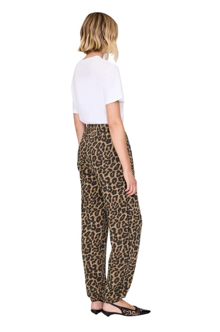 ab_karter-jogger-framed-monogram-black-and-brown-leopard_a-03-11738-mtl59_026
