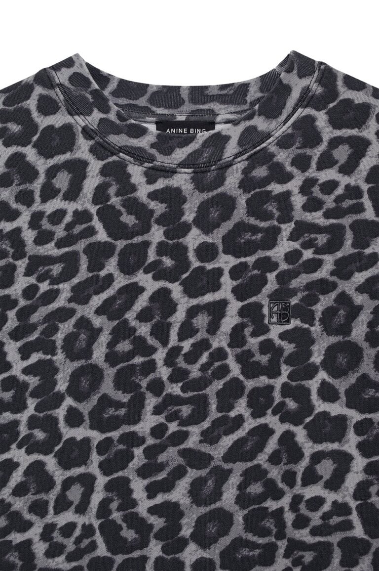ab_miles_sweatshirt_-_grey_leopard_a-08-11404-mtl98packshot_02_1700x