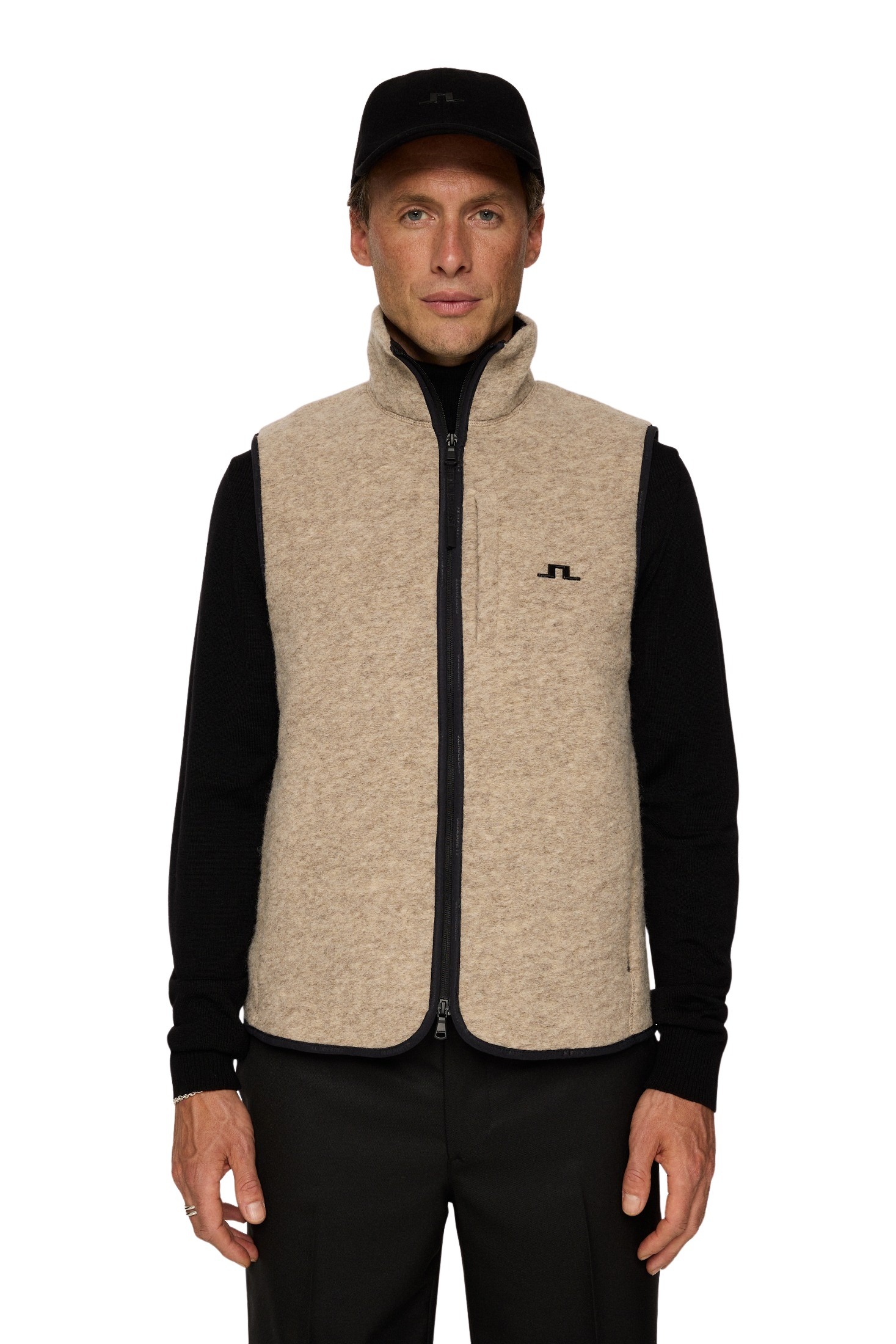 fmjs14334_u029_003_original fmjs14334_u029_003_original