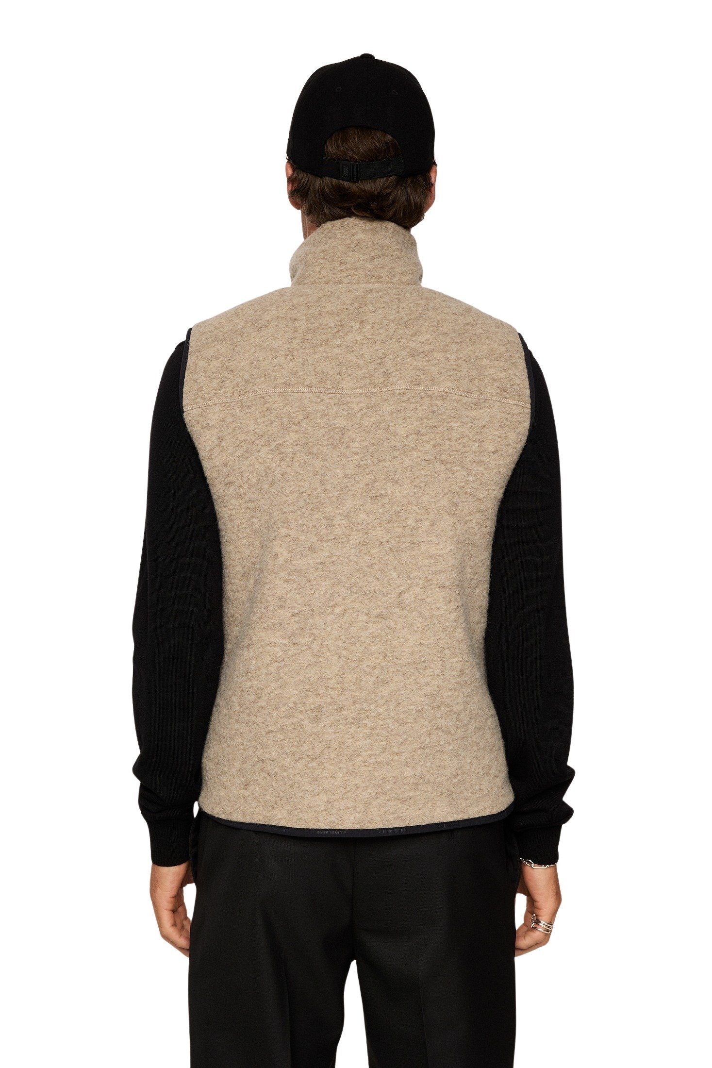 fmjs14334_u029_004_original fmjs14334_u029_004_original