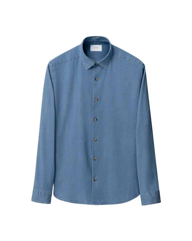 light-wash-denim-stretch-shirt_2025-08-26t075116247z