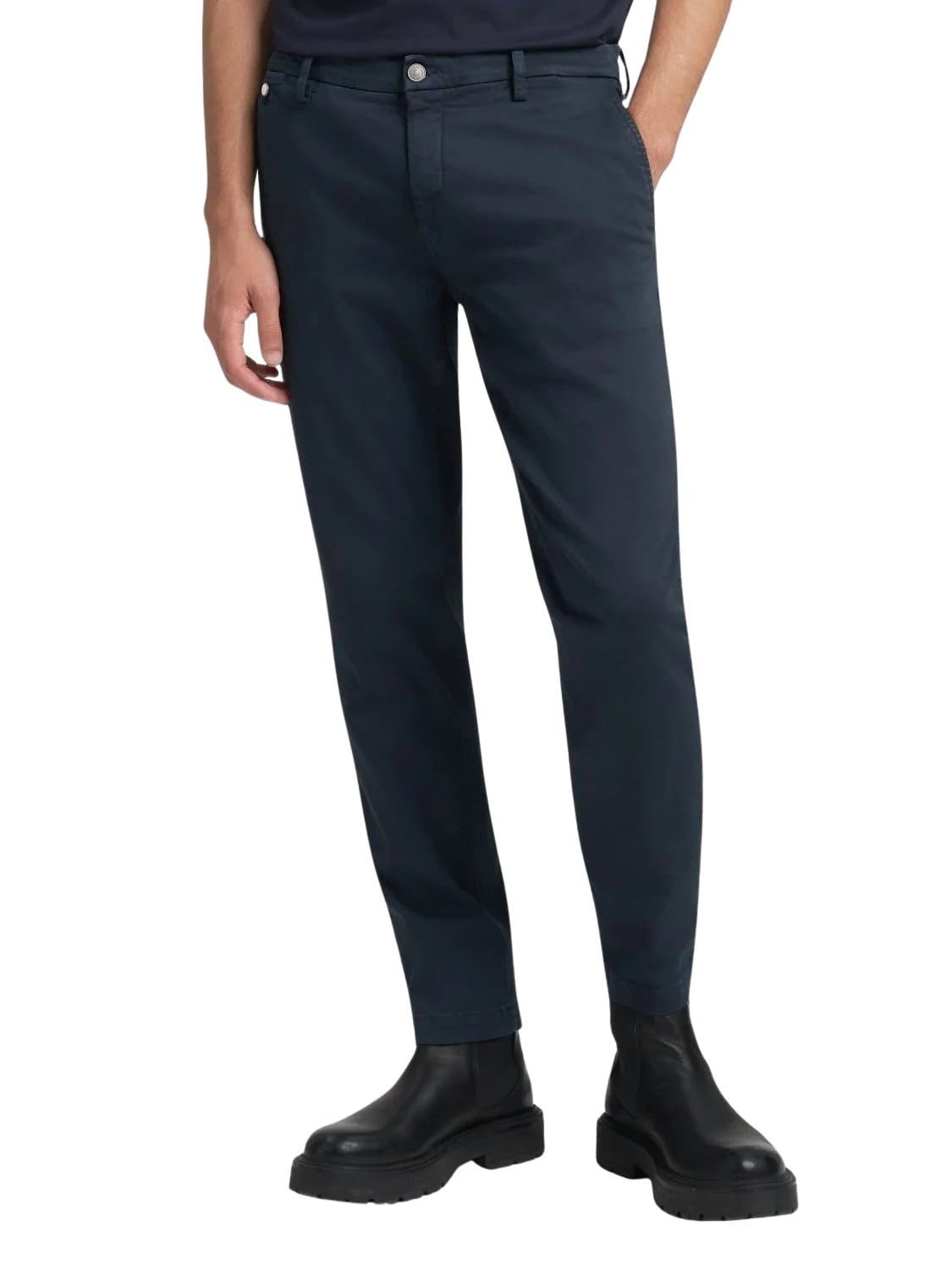 m9722e_000_8366197_010_2_5