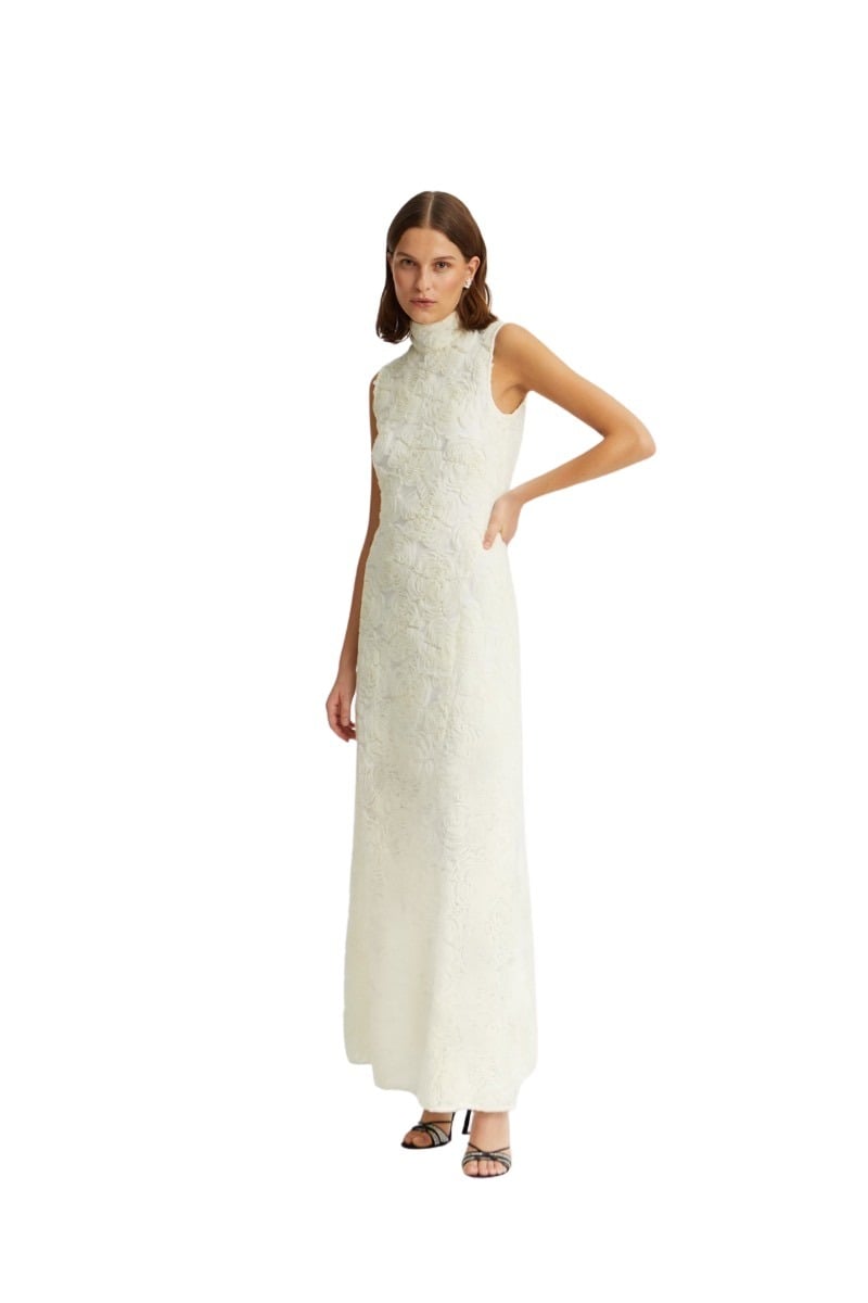 rotate_pf25_121124_114683857_egret_flower_mesh_maxi_dress_model__1_2457_1_lr rotate_pf25_121124_114683857_egret_flower_mesh_maxi_dress_model__1_2457_1_lr