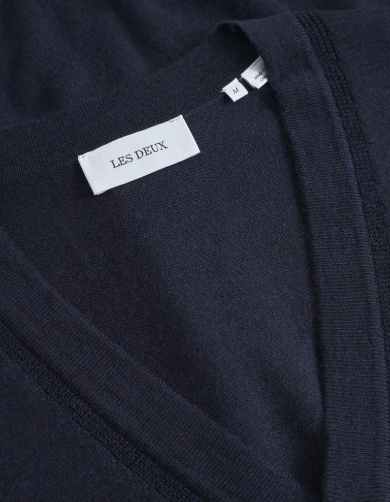 1000406-460-dark-navy-1365