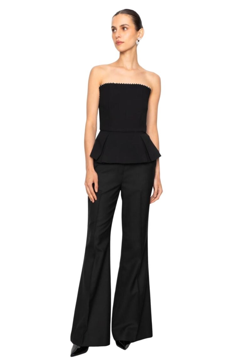 1093_88b8479c4e-holiday-e-com_51-large-2560