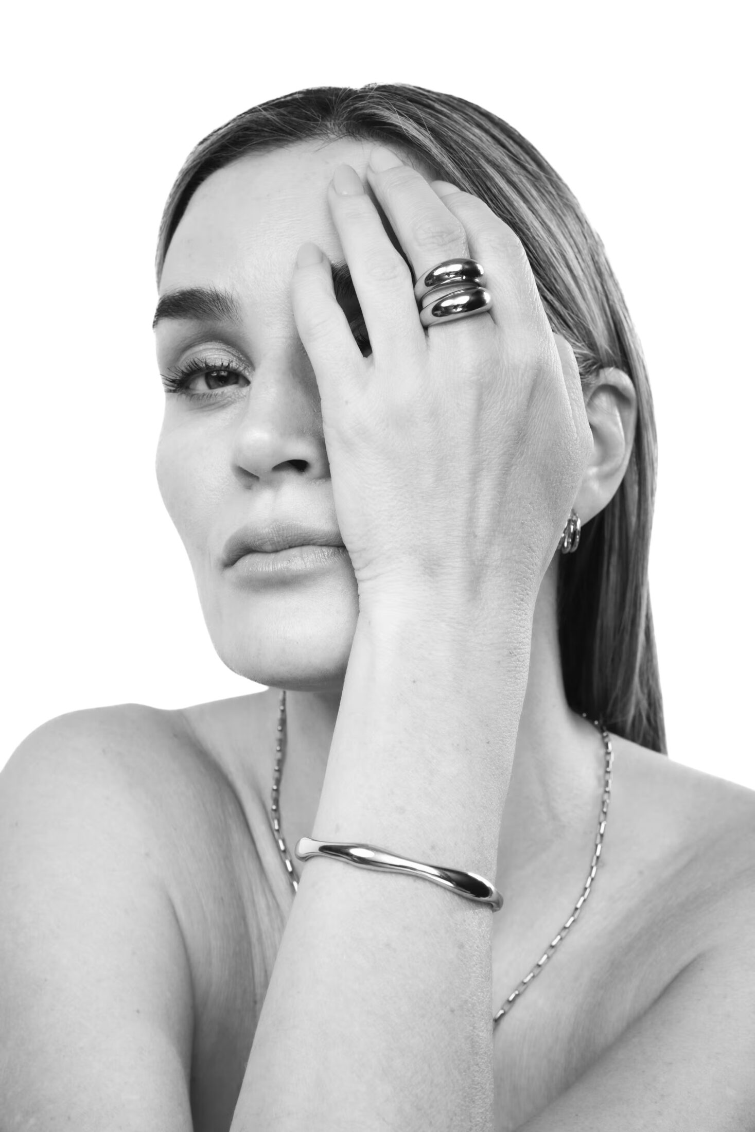 1174_f64f469fbb-core_jewelry_camilla_shiny_sleek_bracelet_tripple_square9-large-2560 1174_f64f469fbb-core_jewelry_camilla_shiny_sleek_bracelet_tripple_square9-large-2560