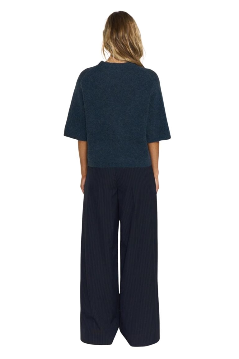 250526_ttday1_8969_madina_short_sleeve_knit_future_dusk1594