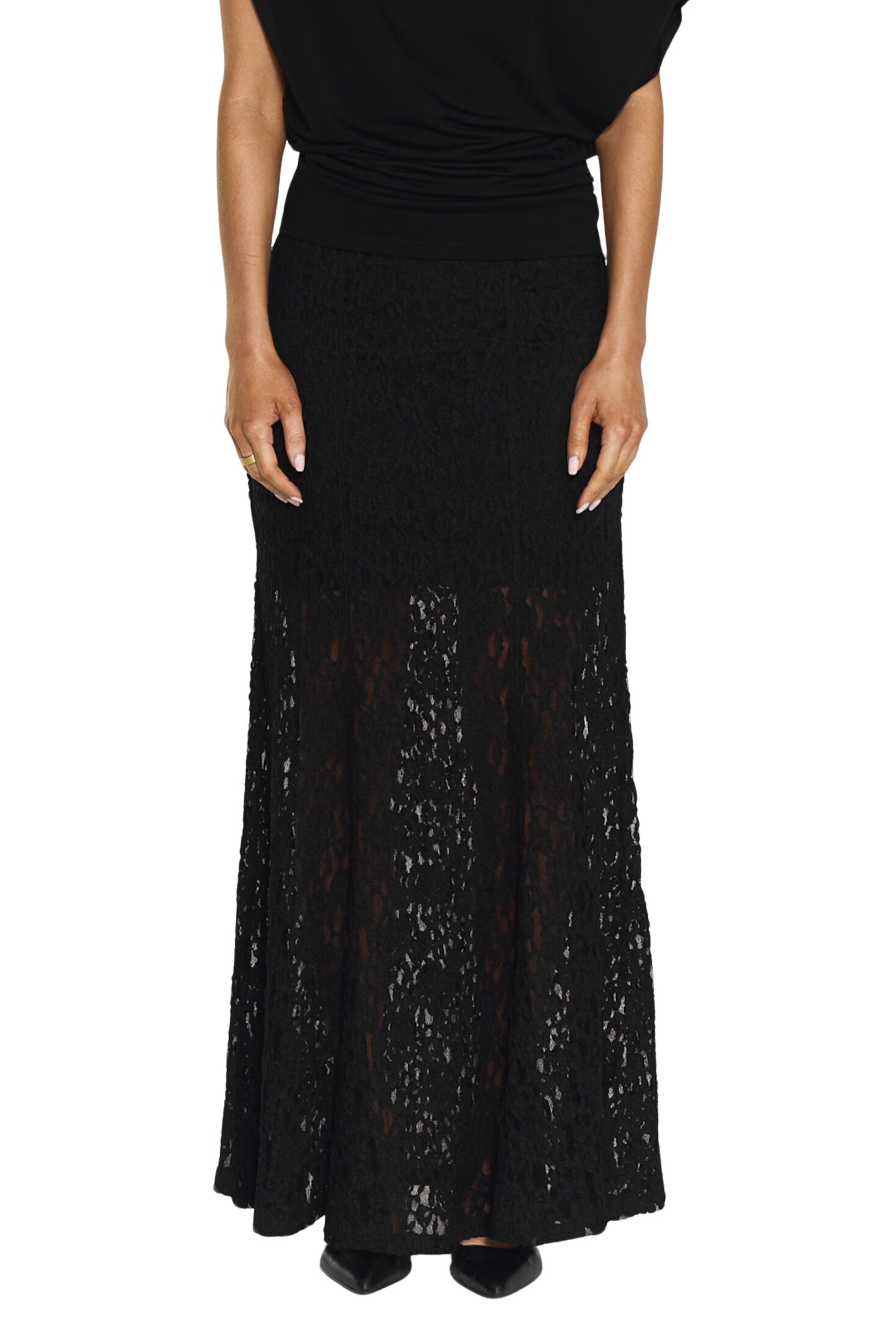 250526_ttday2_9047_narina_top_black_9014_akasha_lace_skirt_black2963